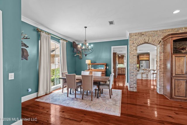 112 Lake Ridge Drive, Madison, MS 39110