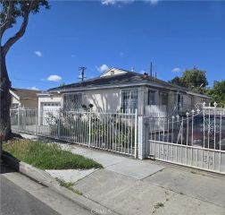 1117 N Santa Fe, Compton, CA 90221