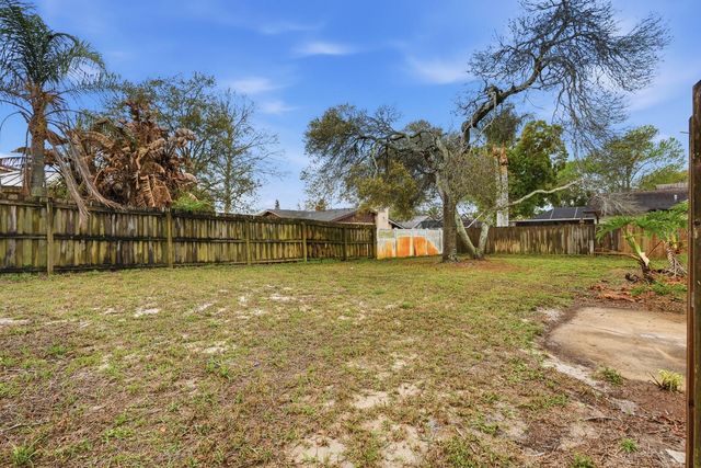 1317 N SHANGRI LA DRIVE, Daytona Beach, FL 32119