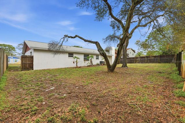 1317 N SHANGRI LA DRIVE, Daytona Beach, FL 32119