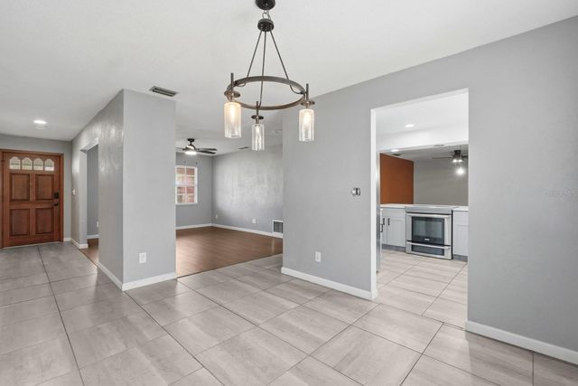 1317 N SHANGRI LA DRIVE, Daytona Beach, FL 32119