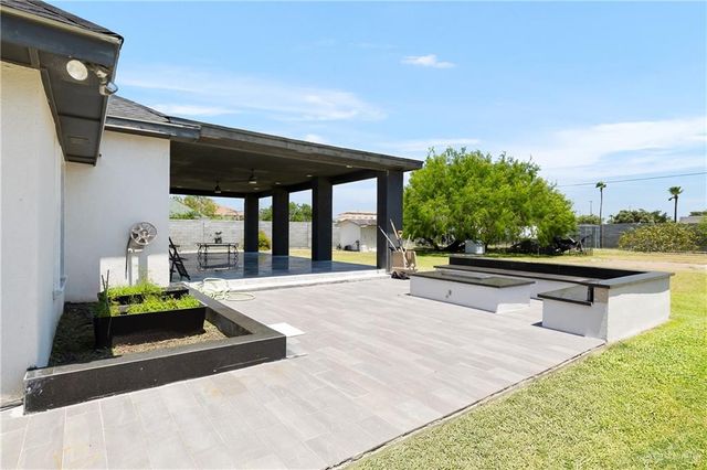 1201 Shalom Drive, Edinburg, TX 78539