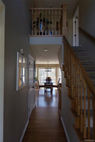 7988 Hillside Lakes Drive, Brighton, MI 48116