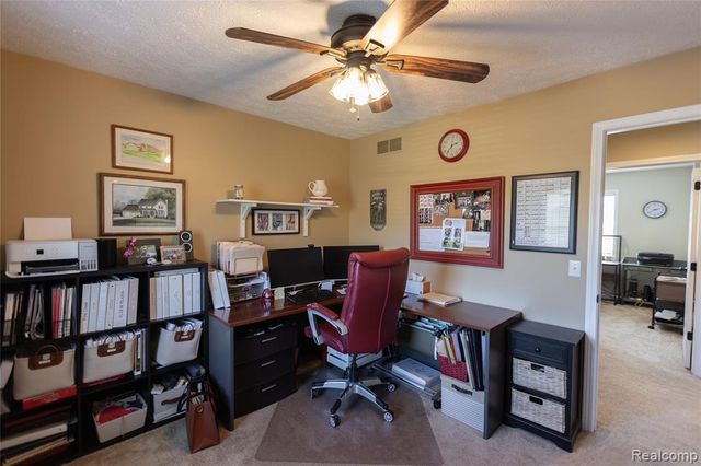 7988 Hillside Lakes Drive, Brighton, MI 48116