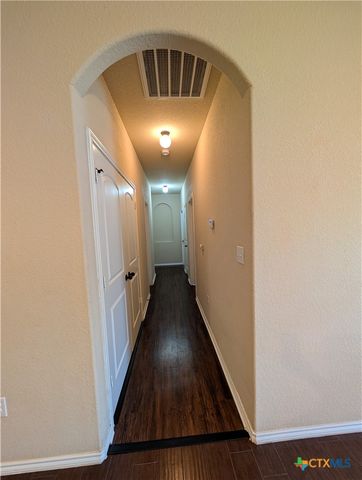 697 Creekside Circle, New Braunfels, TX 78130
