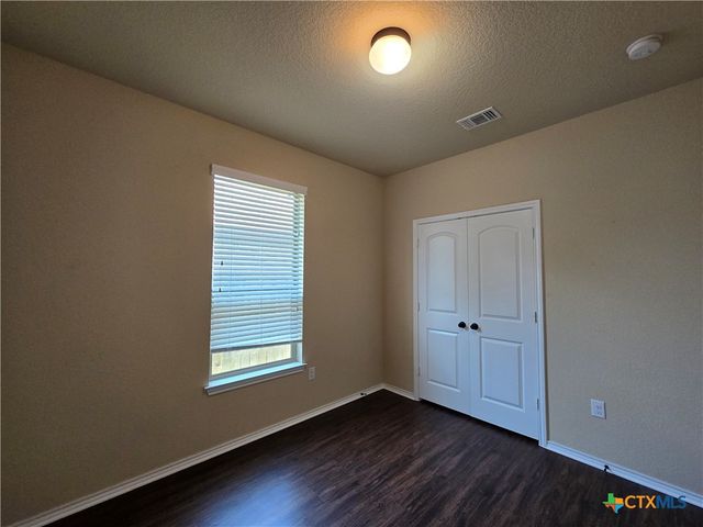 697 Creekside Circle, New Braunfels, TX 78130