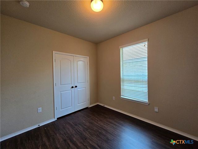 697 Creekside Circle, New Braunfels, TX 78130
