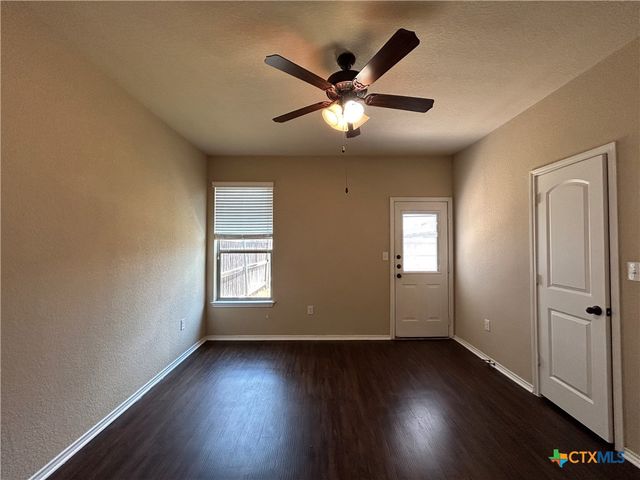 697 Creekside Circle, New Braunfels, TX 78130