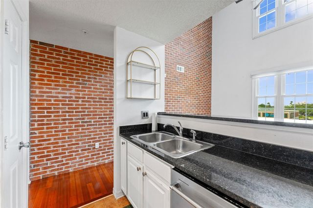 501 KNIGHTS RUN AVENUE 2307, Tampa, FL 33602