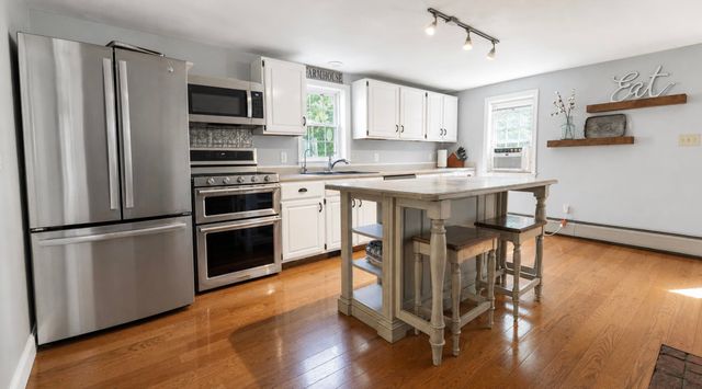 1 Heritage Drive, Rollinsford, NH 03820