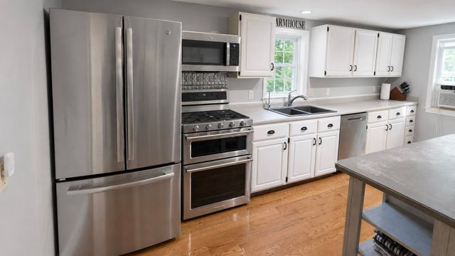 1 Heritage Drive, Rollinsford, NH 03820