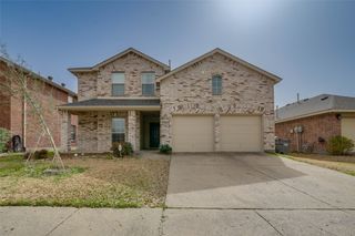 329 Highland Glen Trail, Wylie, TX 75098