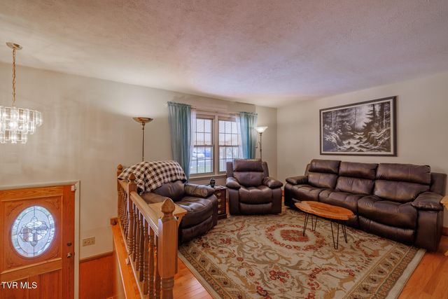 104 Chappell Road, Surgoinsville, TN 37873