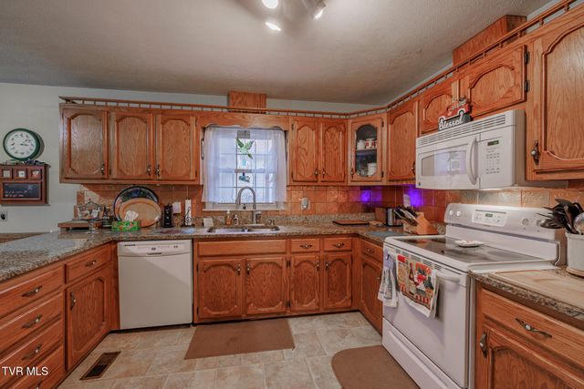 104 Chappell Road, Surgoinsville, TN 37873