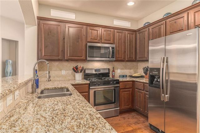 6708 Menchaca RD 14, Austin, TX 78745