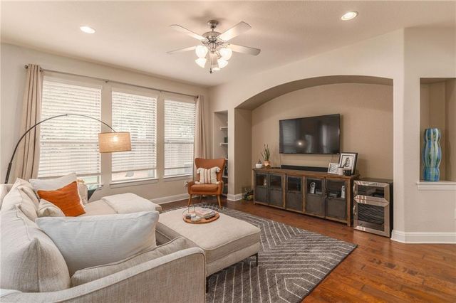 6708 Menchaca RD 14, Austin, TX 78745