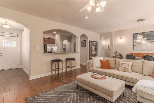 6708 Menchaca RD 14, Austin, TX 78745