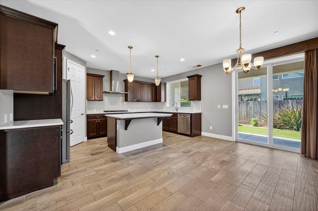 1859 E Kroeker Avenue, Fresno, CA 93730