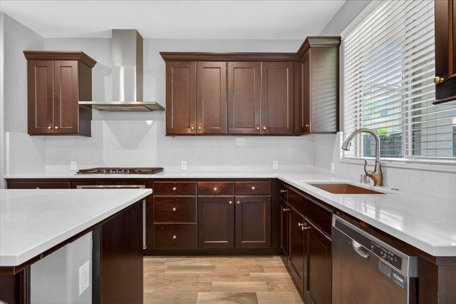 1859 E Kroeker Avenue, Fresno, CA 93730