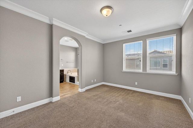 1859 E Kroeker Avenue, Fresno, CA 93730