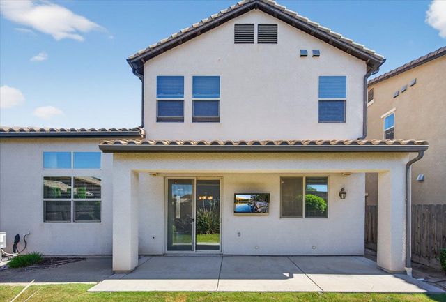 1859 E Kroeker Avenue, Fresno, CA 93730