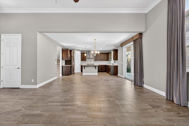 1859 E Kroeker Avenue, Fresno, CA 93730