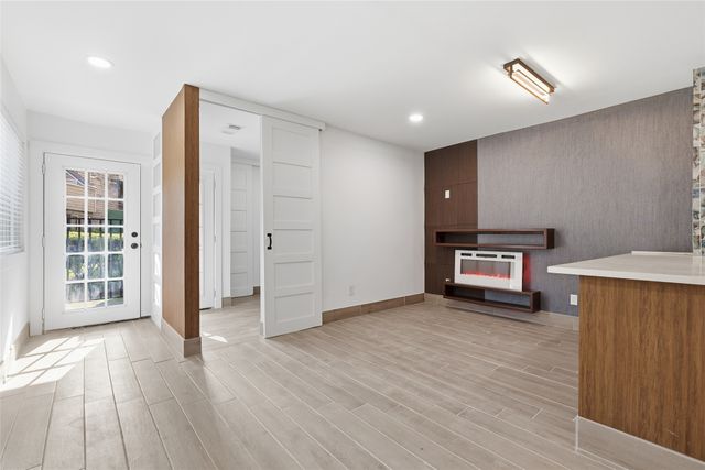9815 Walnut Street 114, Dallas, TX 75243