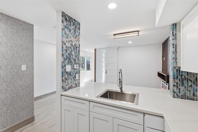 9815 Walnut Street 114, Dallas, TX 75243