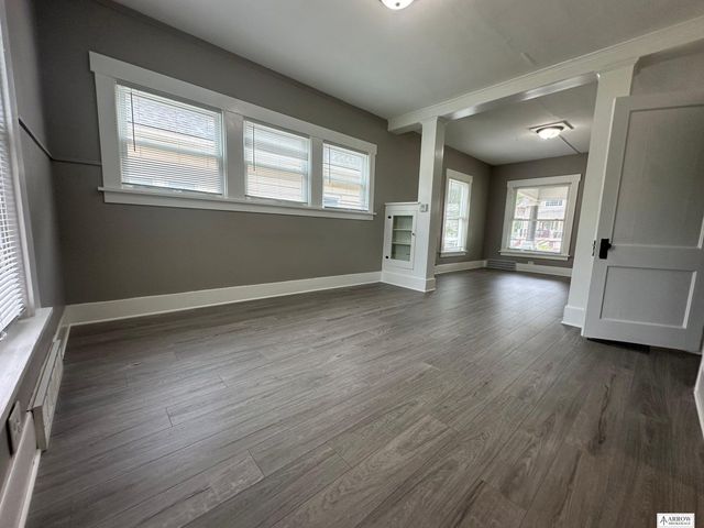 2110 C Street, Lincoln, NE 68502