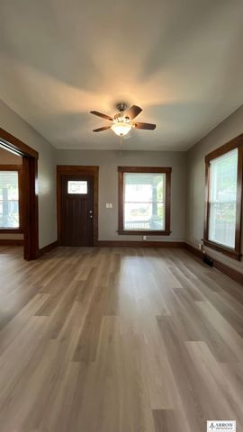 2110 C Street, Lincoln, NE 68502