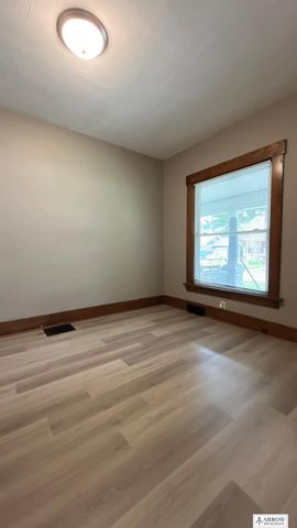 2110 C Street, Lincoln, NE 68502