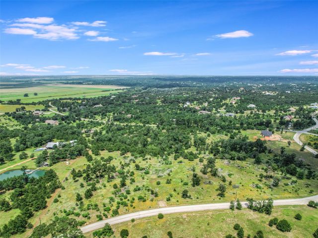 476 McAllister RD, Bastrop, TX 78602