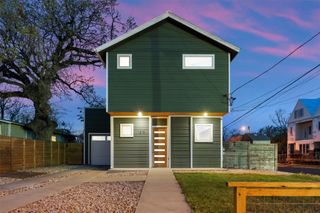 1310 Cedar Ave 1, Austin, TX 78702