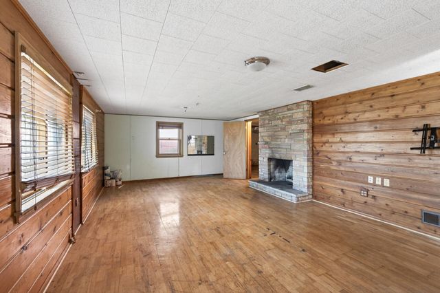 709 E 61st Street, Minneapolis, MN 55417