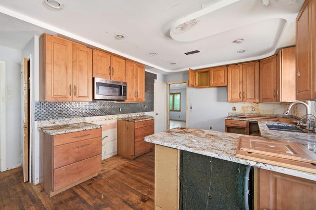 709 E 61st Street, Minneapolis, MN 55417