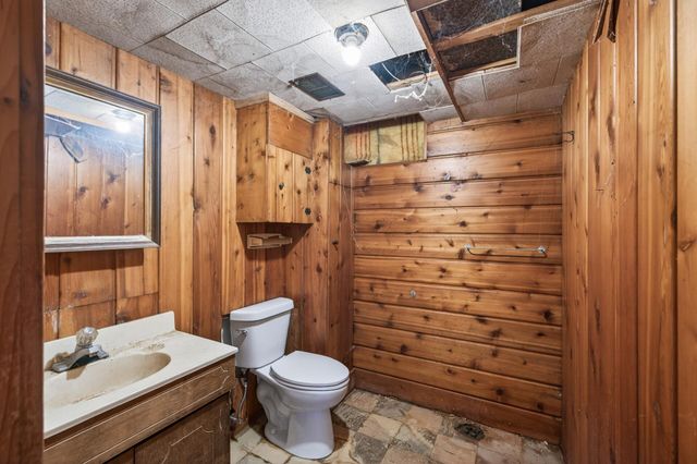 709 E 61st Street, Minneapolis, MN 55417