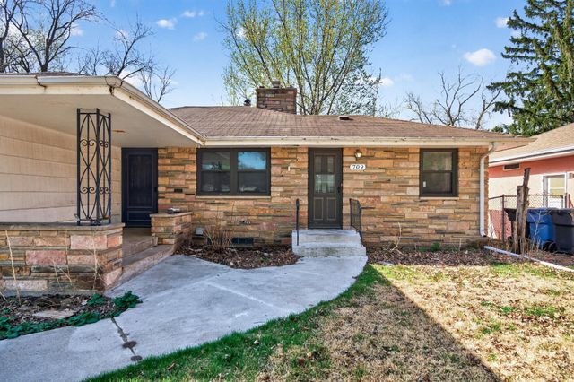 709 E 61st Street, Minneapolis, MN 55417