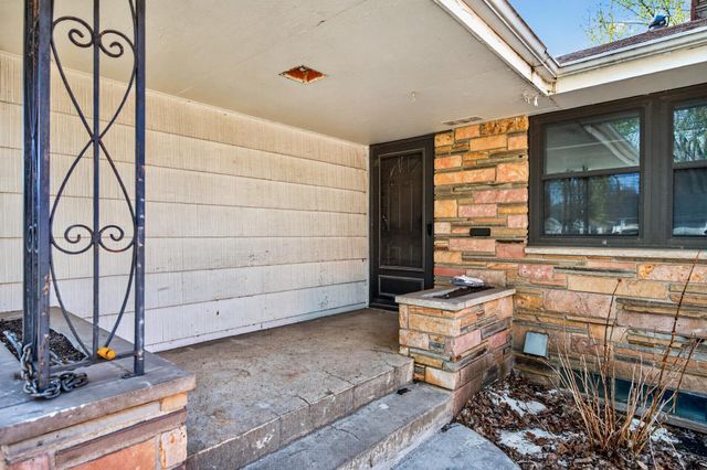 709 E 61st Street, Minneapolis, MN 55417