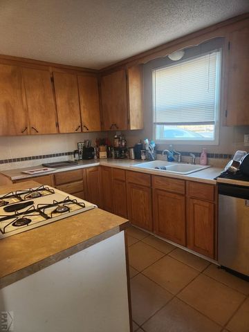 1136 E Routt Ave, Pueblo, CO 81004