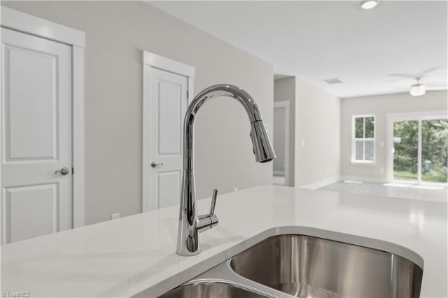 1727 OLD FIELDS Boulevard, Haw River, NC 27258