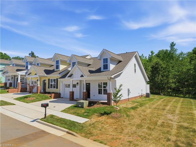 1727 OLD FIELDS Boulevard, Haw River, NC 27258