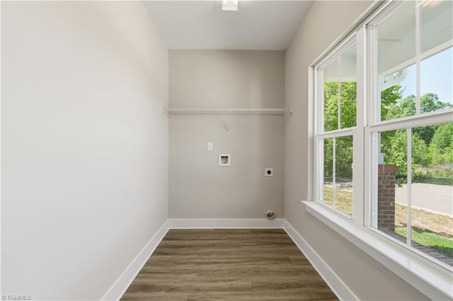 1727 OLD FIELDS Boulevard, Haw River, NC 27258