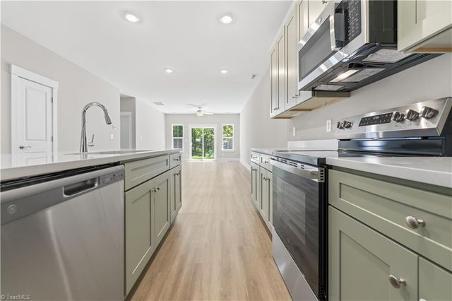 1727 OLD FIELDS Boulevard, Haw River, NC 27258