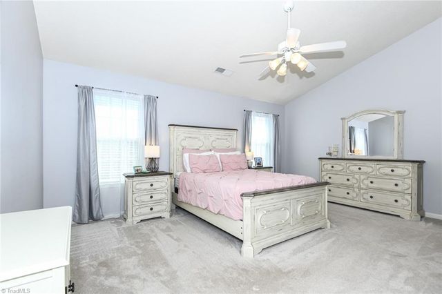 6708 Marielle Point, Whitsett, NC 27377