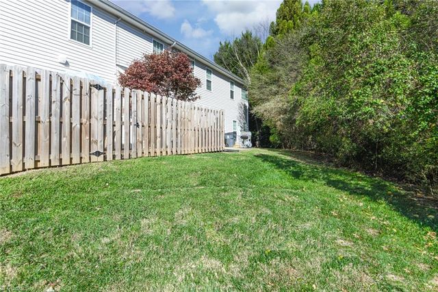 6708 Marielle Point, Whitsett, NC 27377