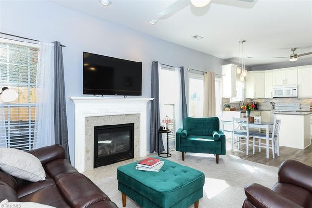 6708 Marielle Point, Whitsett, NC 27377