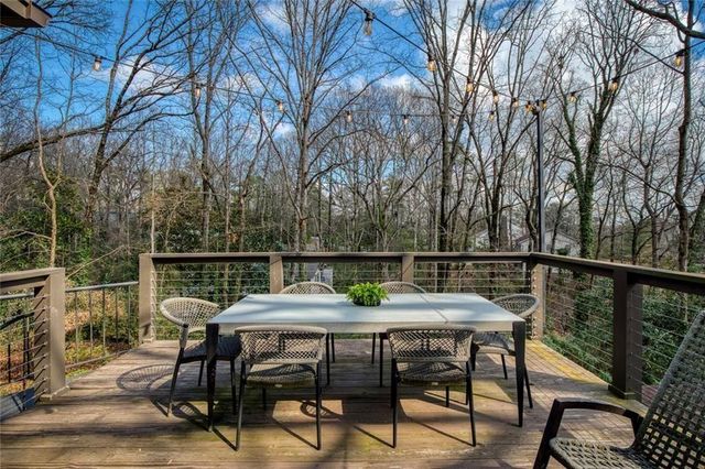 50 Glen Oaks NW Drive, Sandy Springs, GA 30327