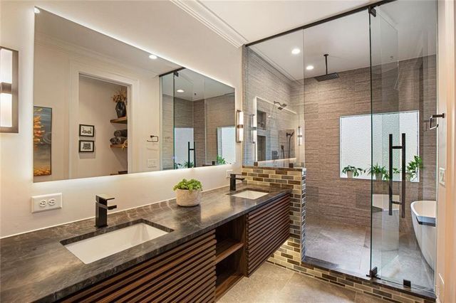 50 Glen Oaks NW Drive, Sandy Springs, GA 30327