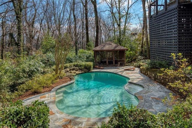 50 Glen Oaks NW Drive, Sandy Springs, GA 30327