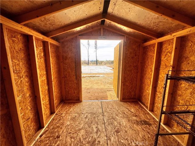 382 Bowman Trail, Landers, CA 92285